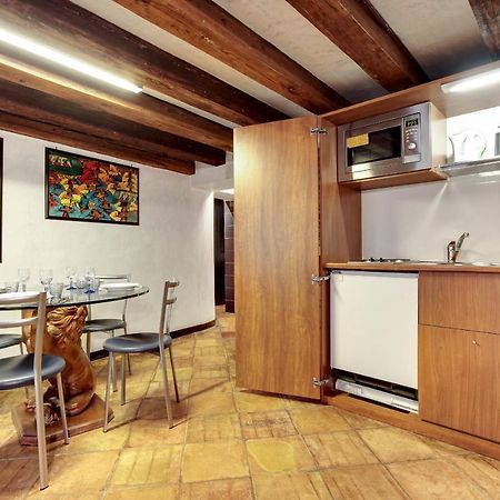 Canal View Suite In Rialto By Wonderful Italy เวนิส ภายนอก รูปภาพ