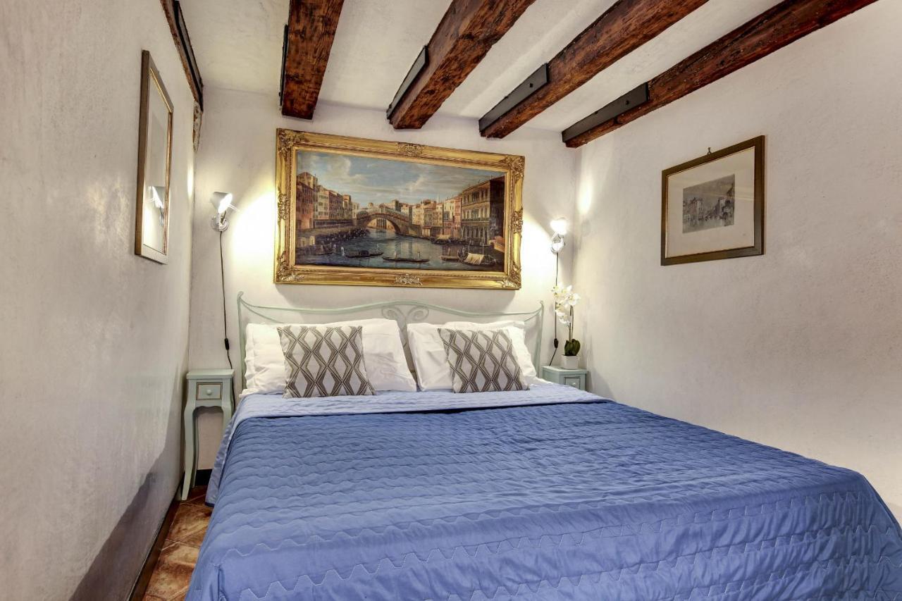 Canal View Suite In Rialto By Wonderful Italy เวนิส ภายนอก รูปภาพ