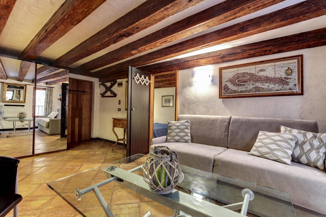 Canal View Suite In Rialto By Wonderful Italy เวนิส ภายนอก รูปภาพ