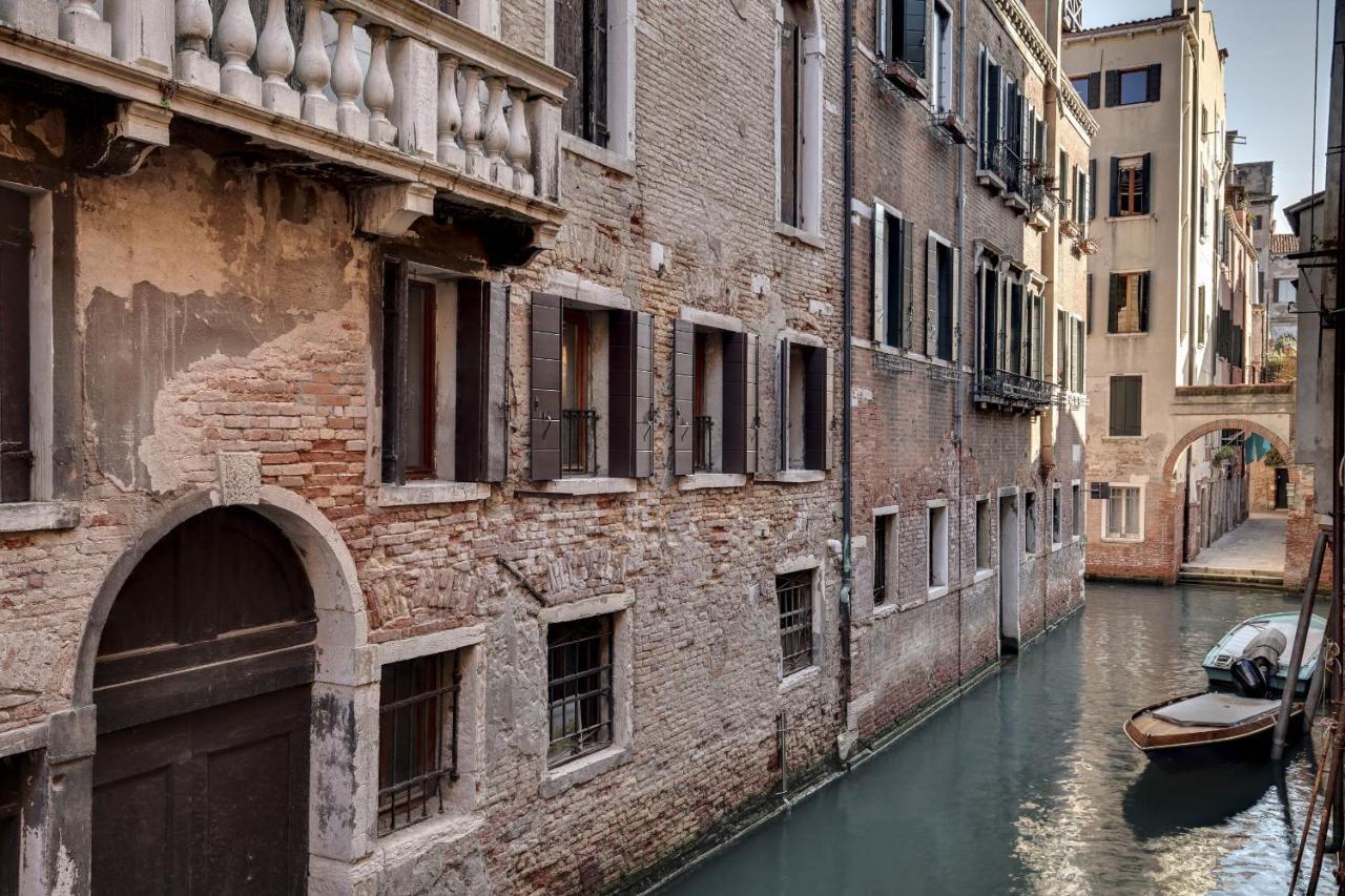Canal View Suite In Rialto By Wonderful Italy เวนิส ภายนอก รูปภาพ