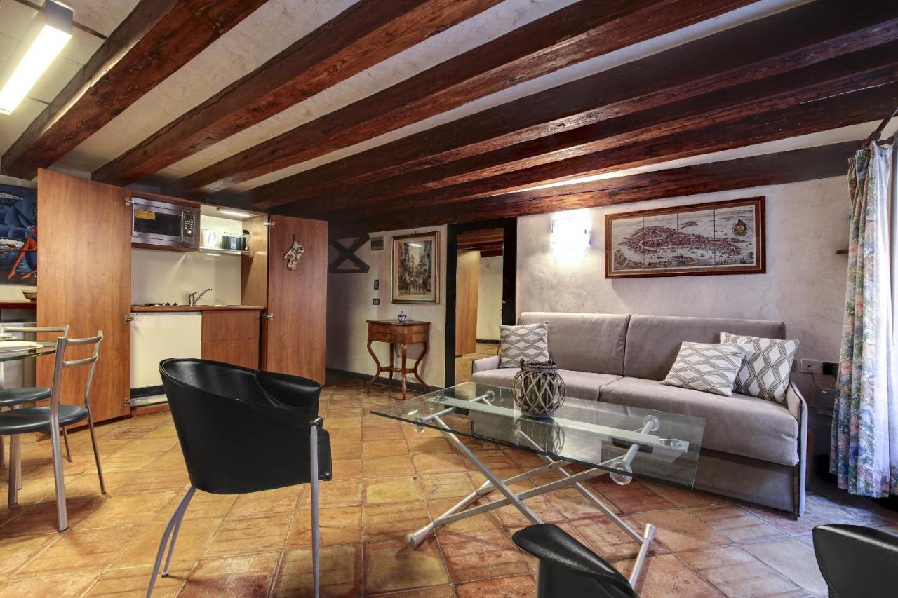 Canal View Suite In Rialto By Wonderful Italy เวนิส ภายนอก รูปภาพ