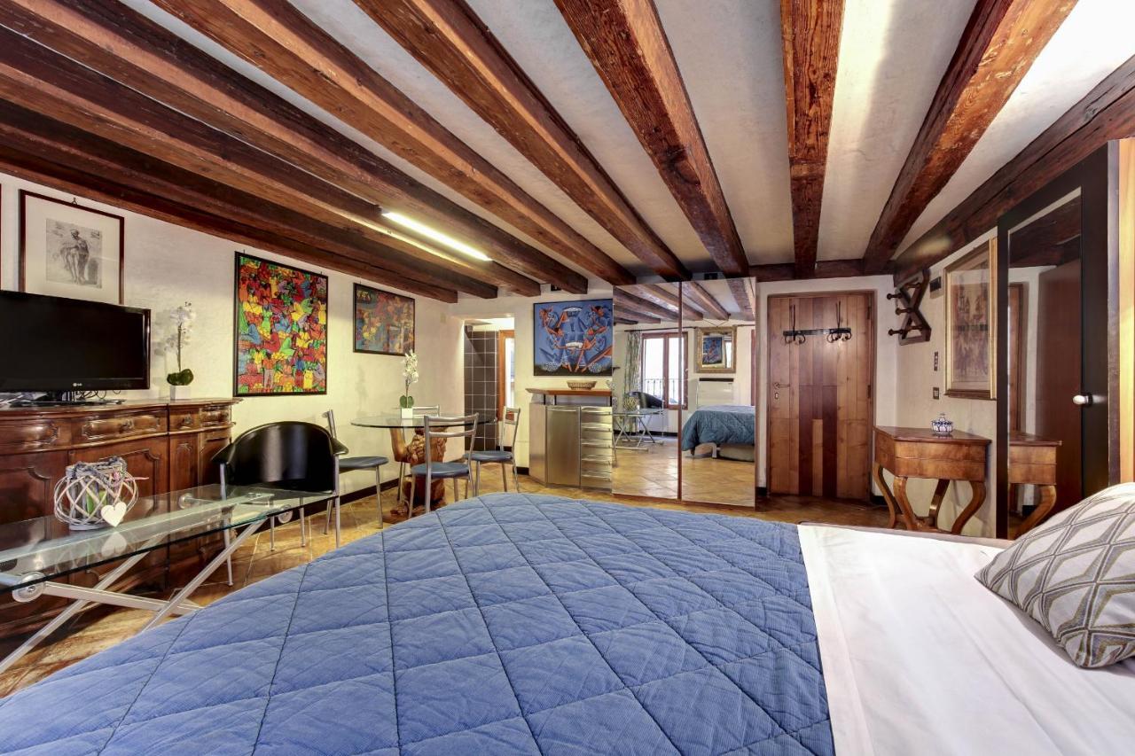 Canal View Suite In Rialto By Wonderful Italy เวนิส ภายนอก รูปภาพ