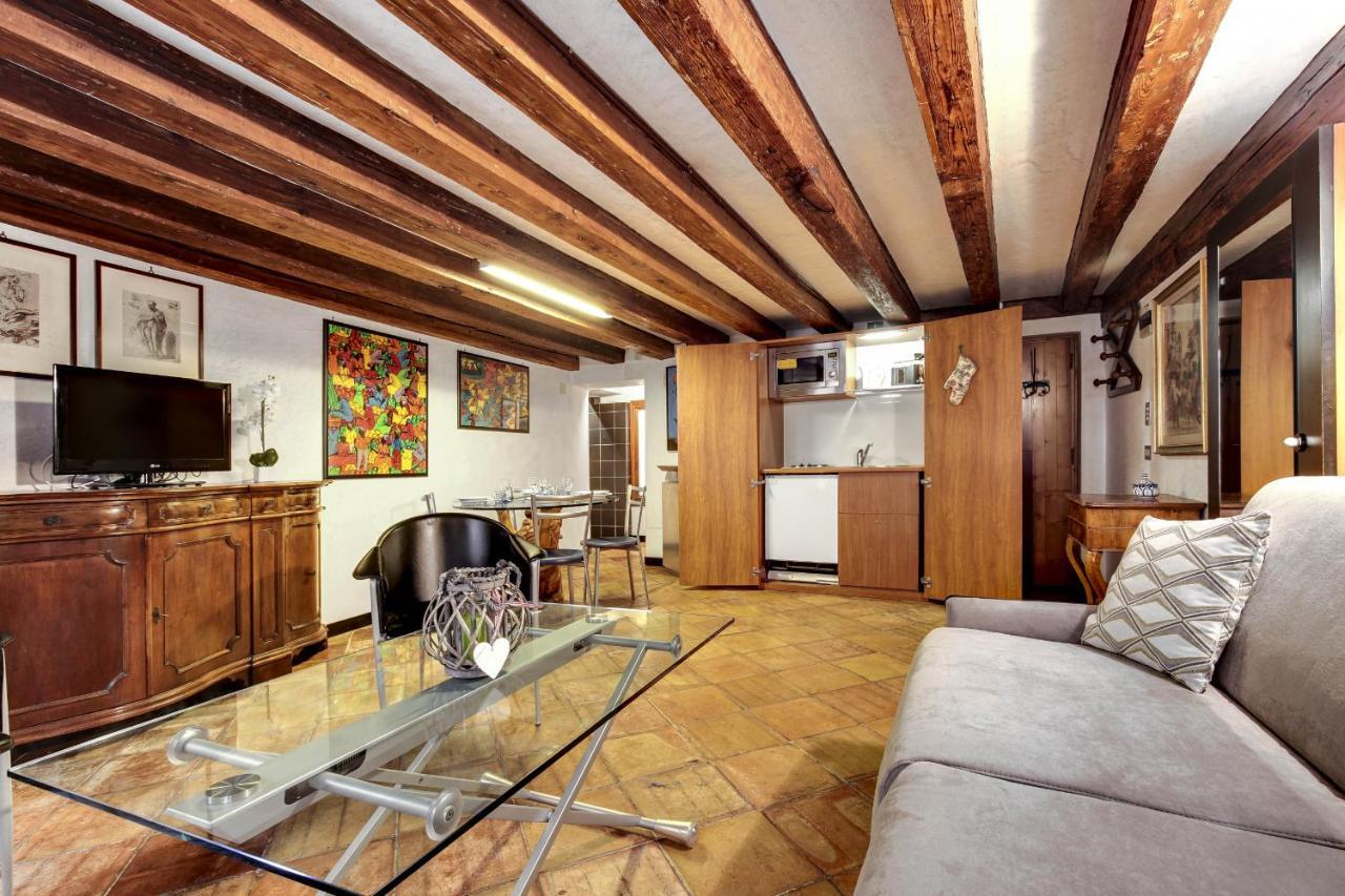 Canal View Suite In Rialto By Wonderful Italy เวนิส ภายนอก รูปภาพ
